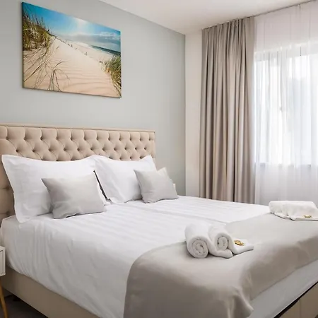 Harmony * Μακάρσκα